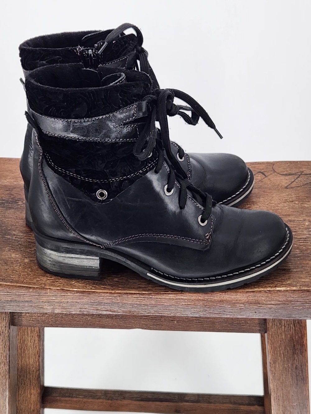 Dromedaris Kara Leather Black Boot Size 37 Whimsigoth, witchy Boots.